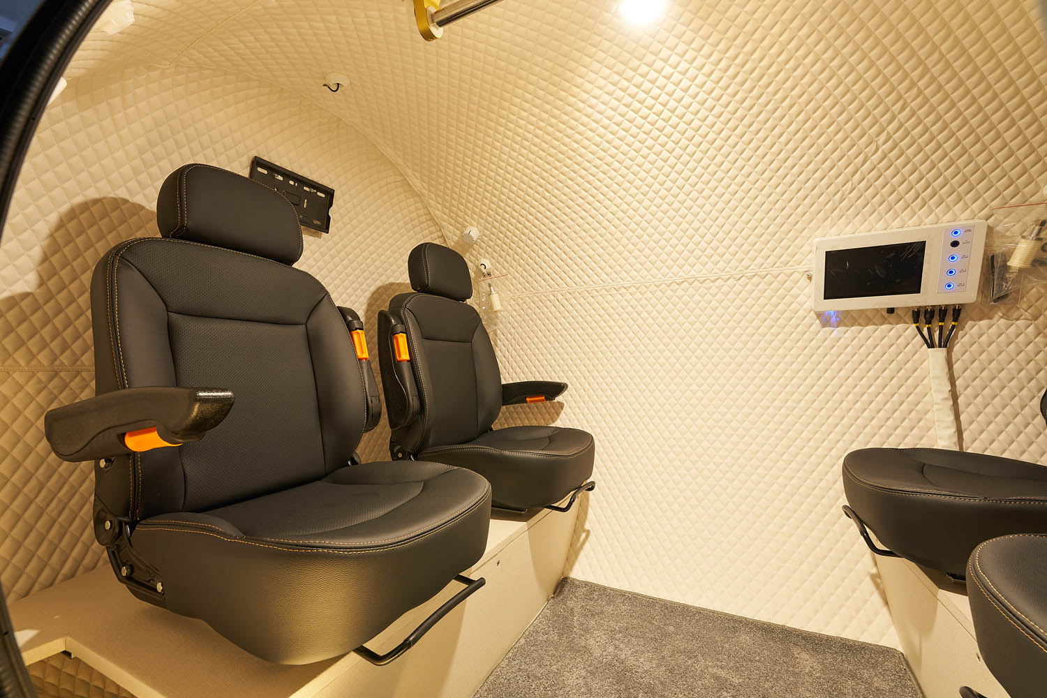 HE5000 Plus Hyperbaric Chamber