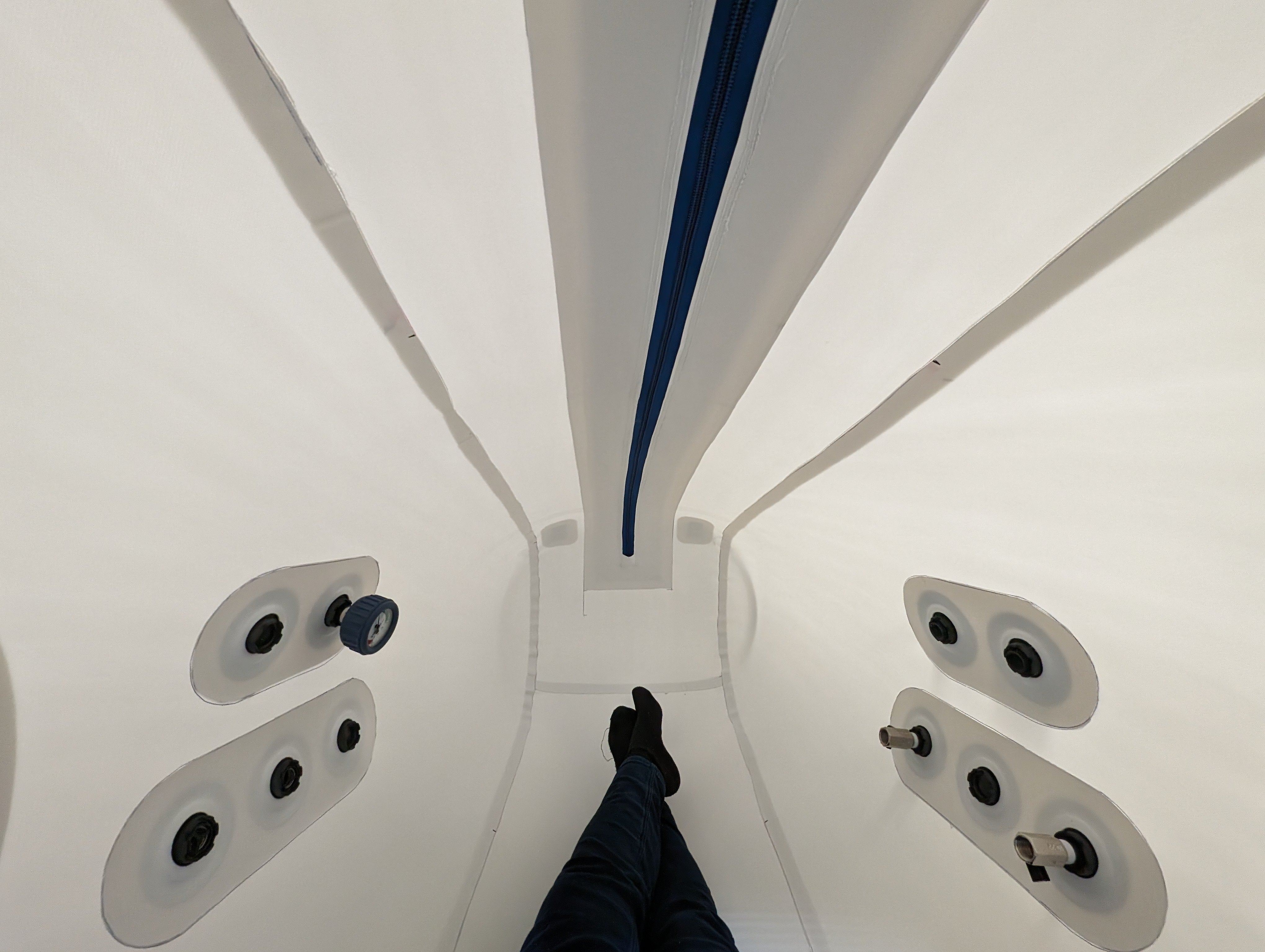 Hyperbaric Shoe Chamber
